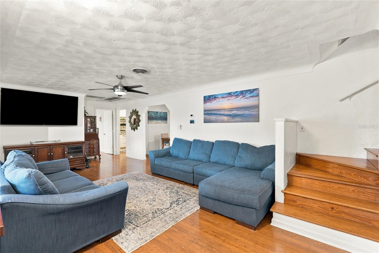 4720 WELCH CSWY — photo 9