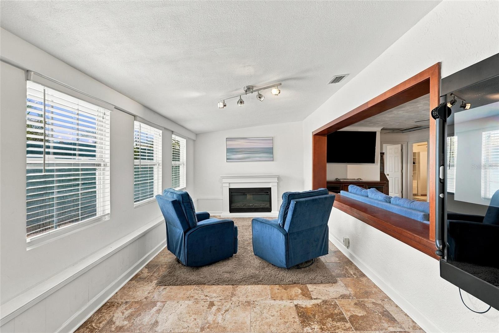 4720 WELCH CSWY — photo 7
