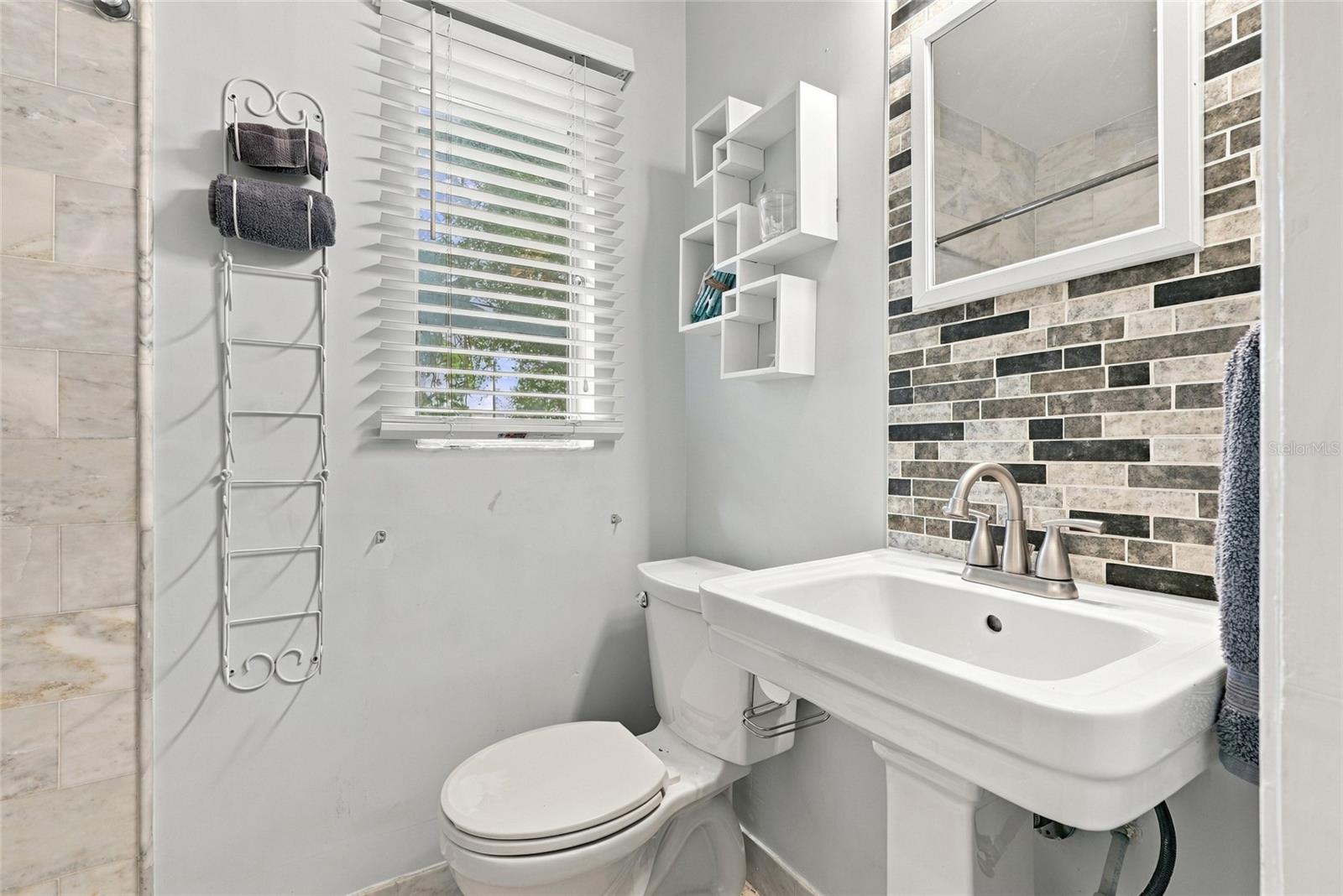 4720 WELCH CSWY — photo 33