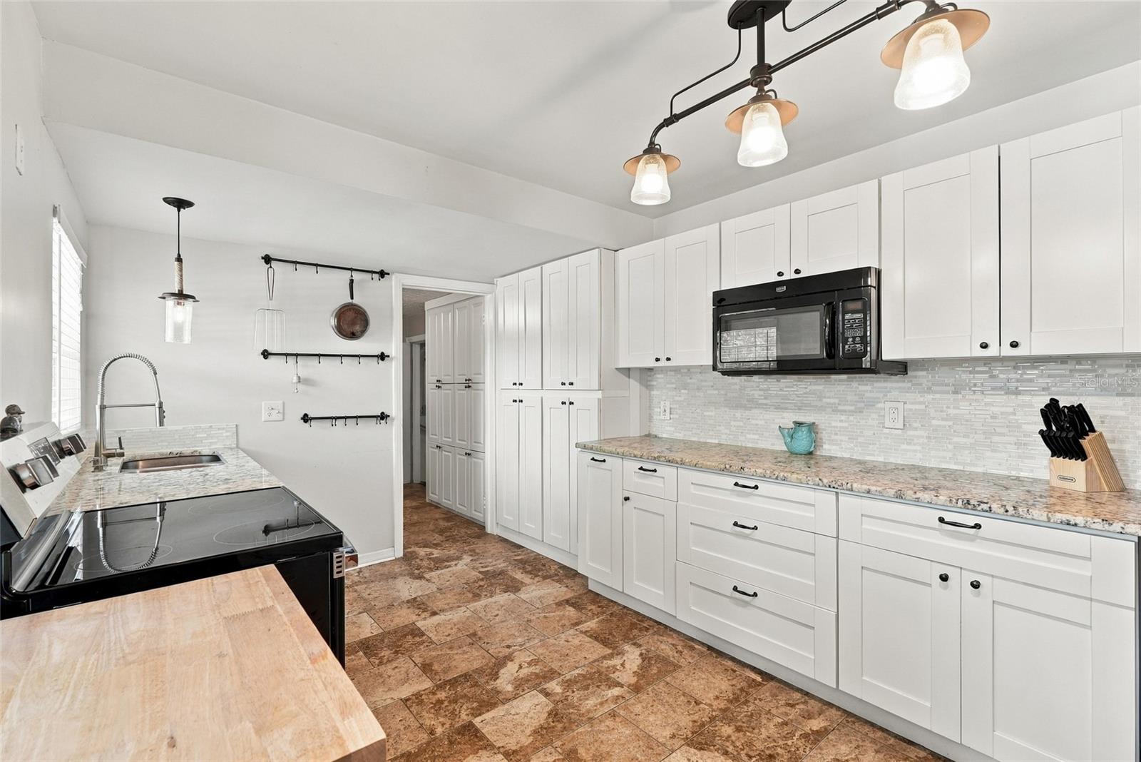 4720 WELCH CSWY — photo 16