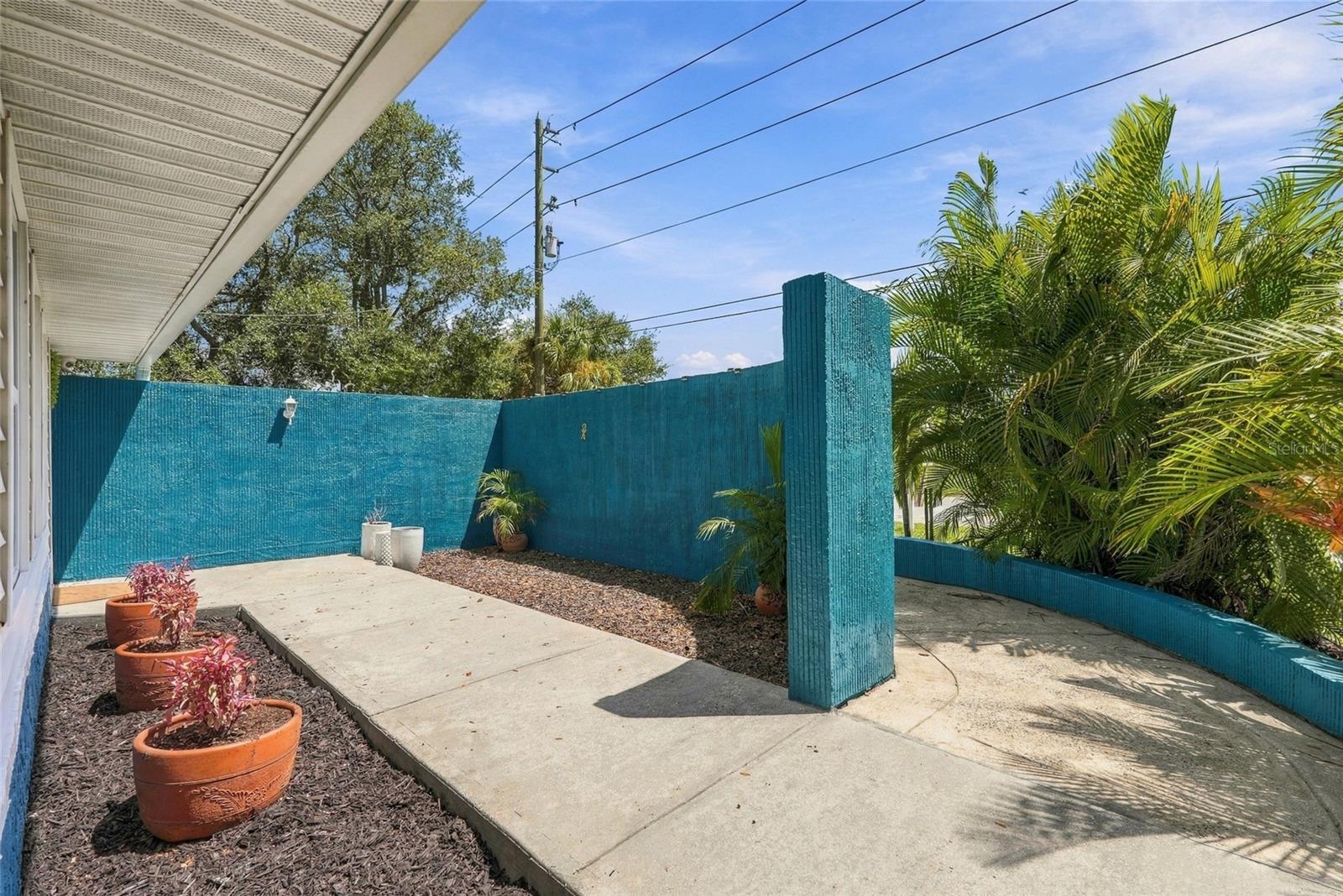 4720 WELCH CSWY — photo 3