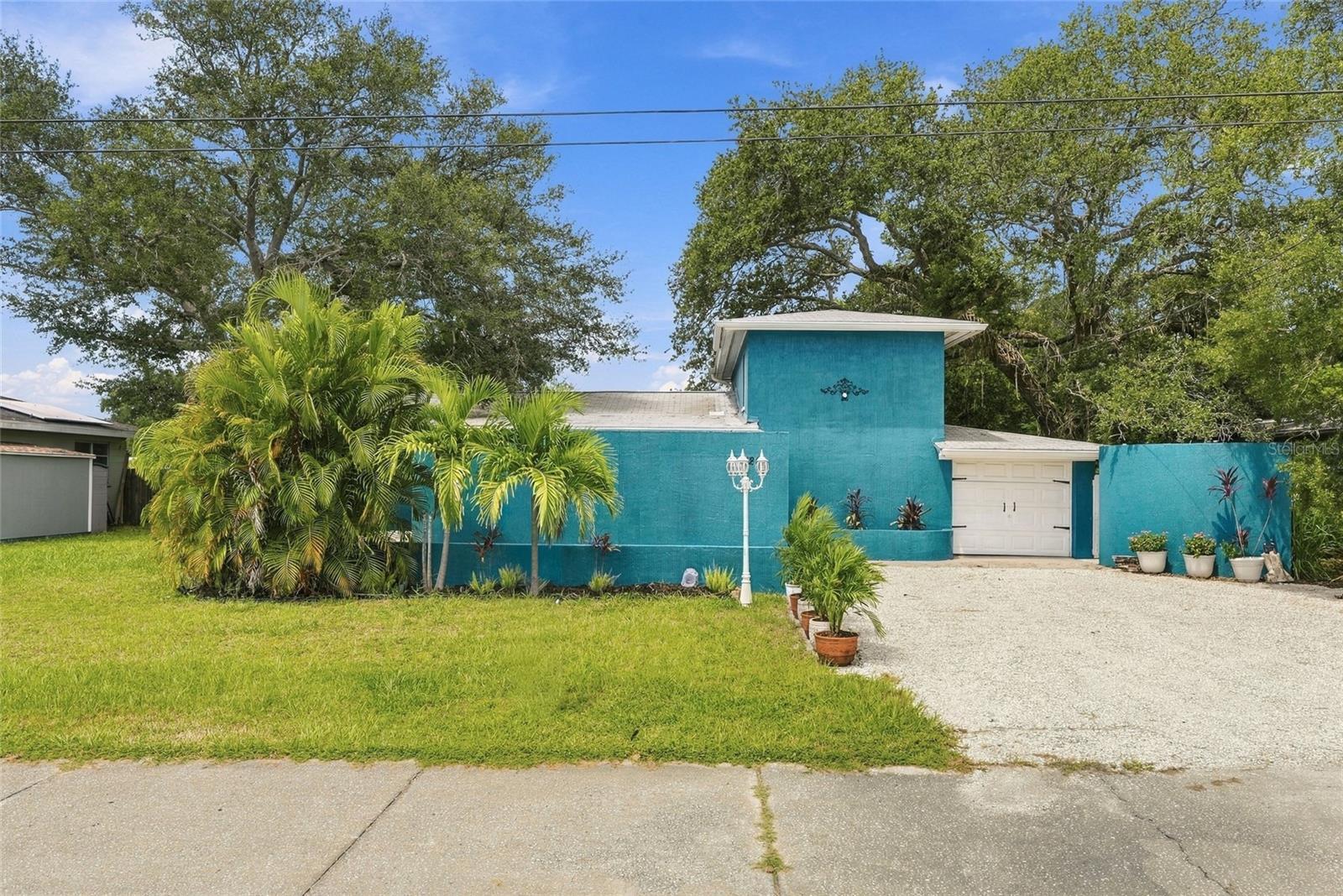 4720 WELCH CSWY — photo 2