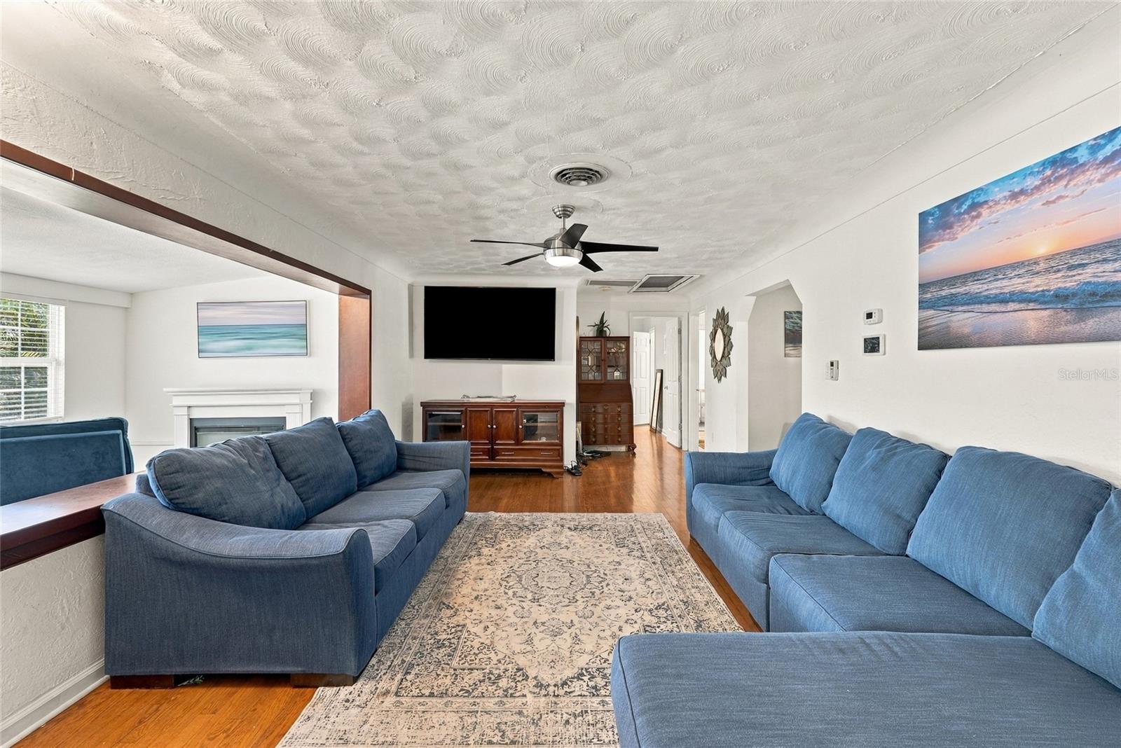 4720 WELCH CSWY — photo 10