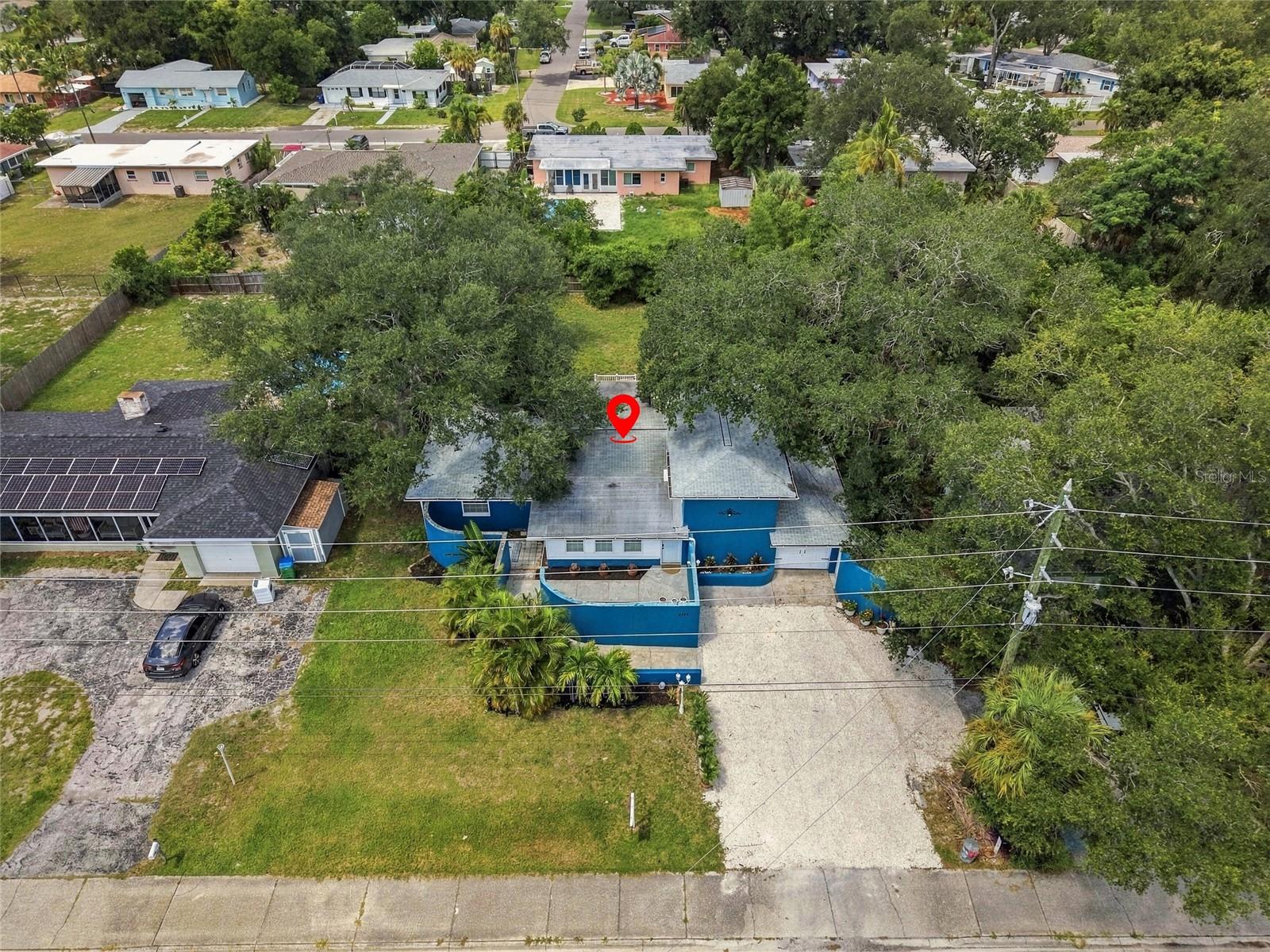 4720 WELCH CSWY — photo 45