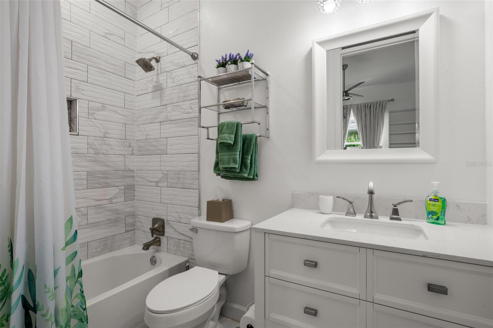 1720 VERDE DR — photo 25