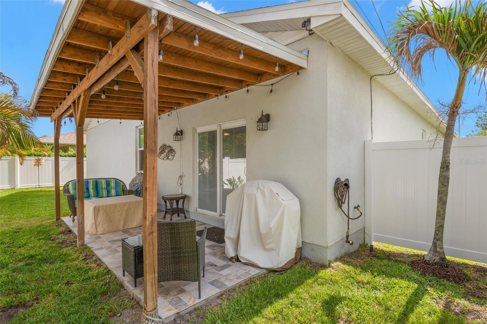 1720 VERDE DR — photo 14