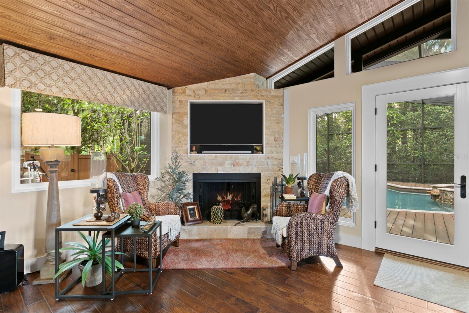 8817 ROBERTS RD — photo 53