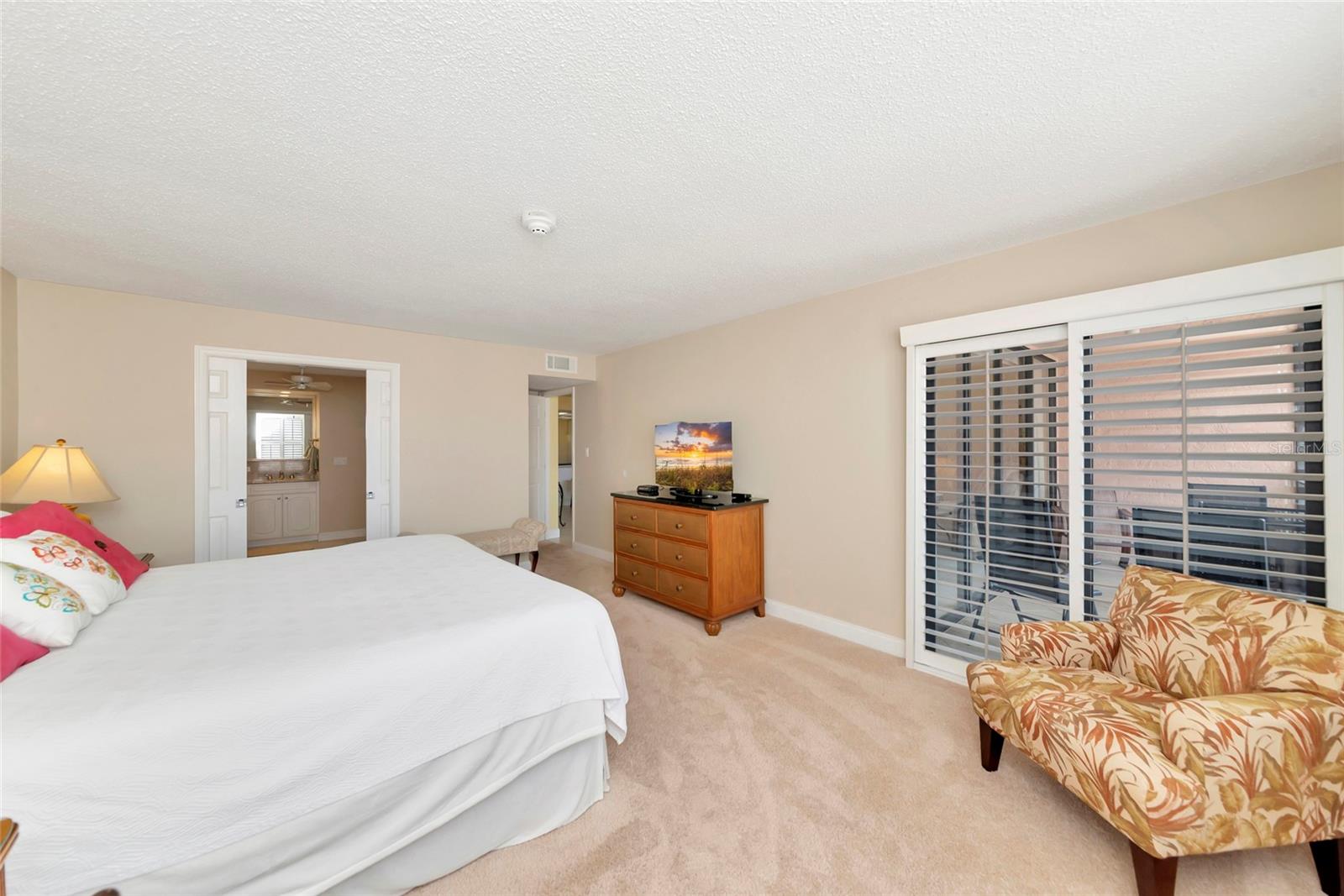 6480 MIDNIGHT PASS RD #503 — photo 30