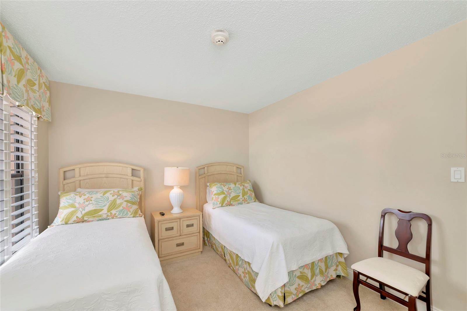 6480 MIDNIGHT PASS RD #503 — photo 38