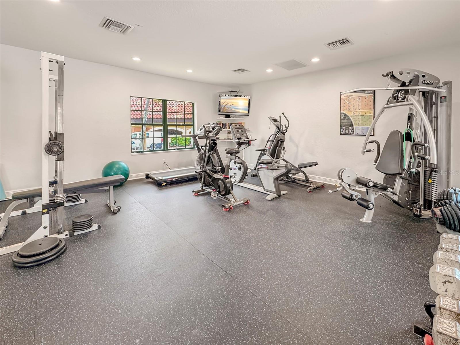1695 PINELLAS BAYWAY S #D1 — photo 35