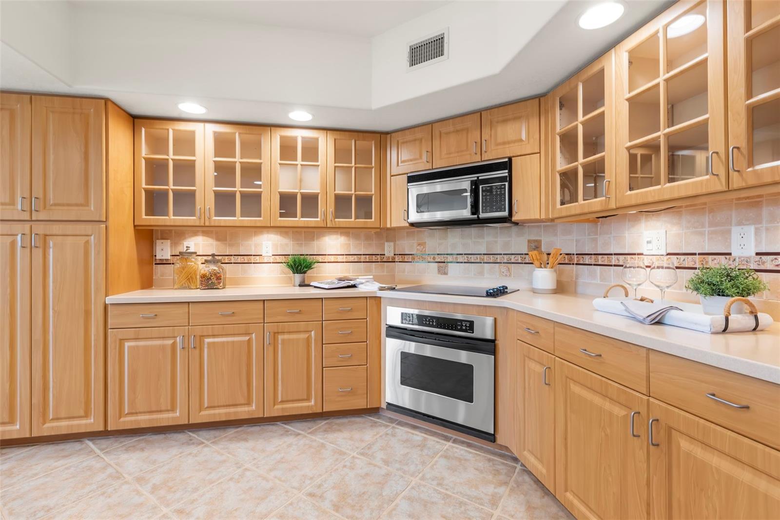 1695 PINELLAS BAYWAY S #D1 — photo 10