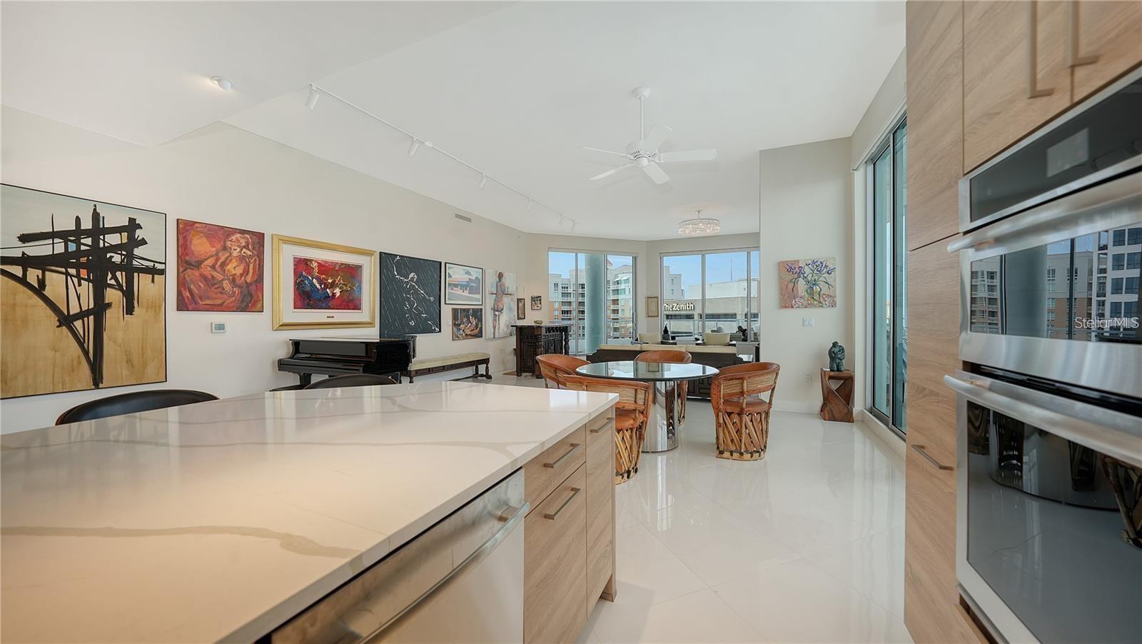 111 S PINEAPPLE AVE #1210 — photo 18