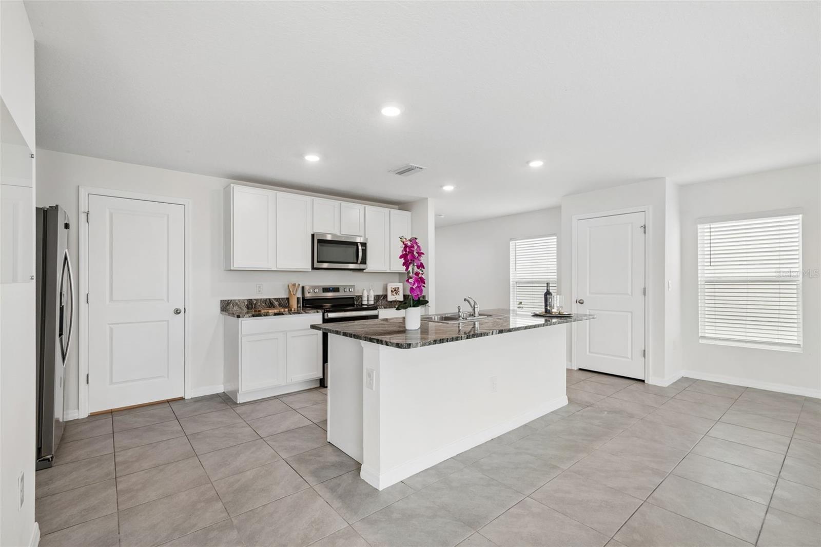 5254 ROCKY COAST PL — photo 12