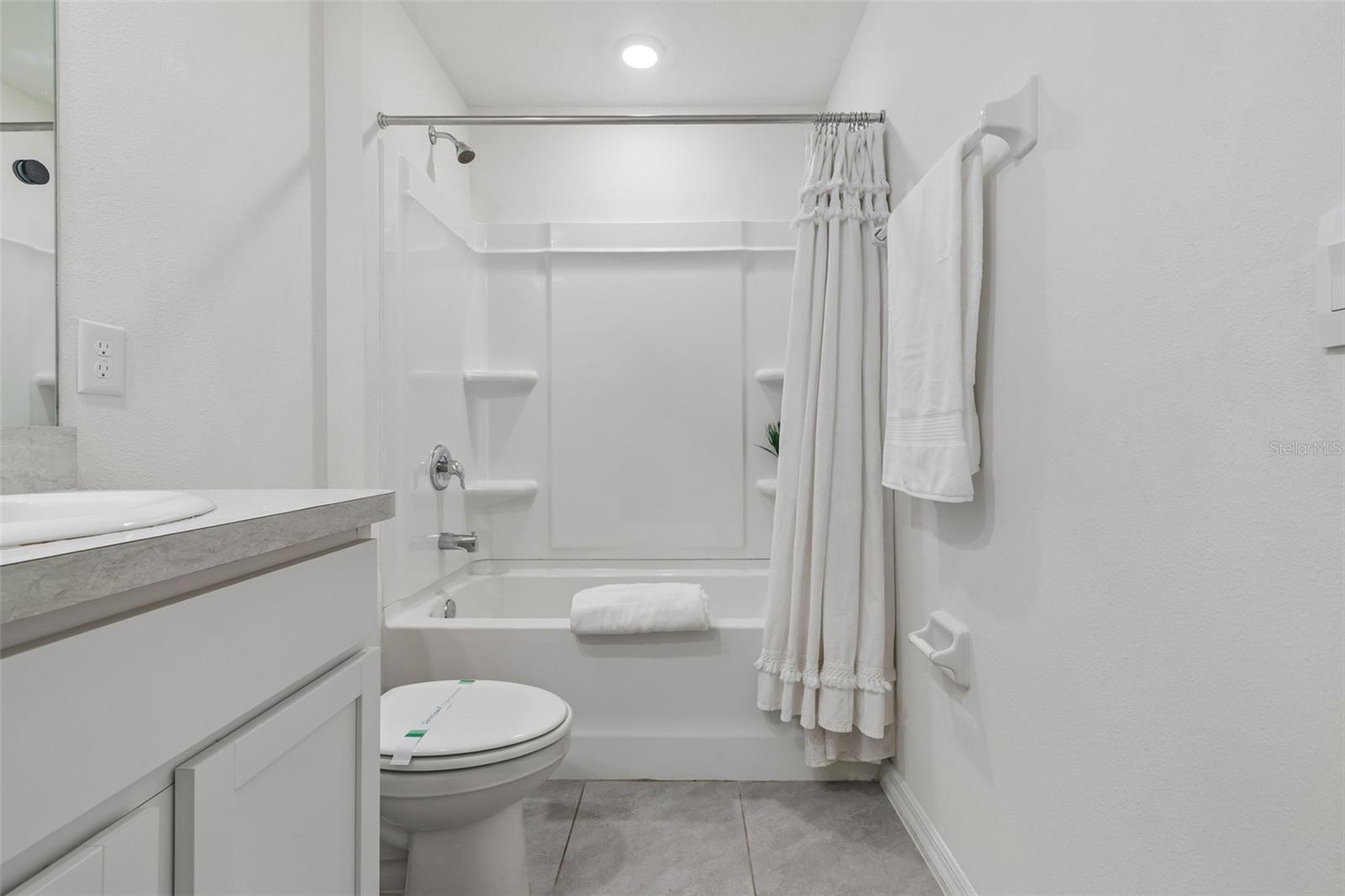 5254 ROCKY COAST PL — photo 46