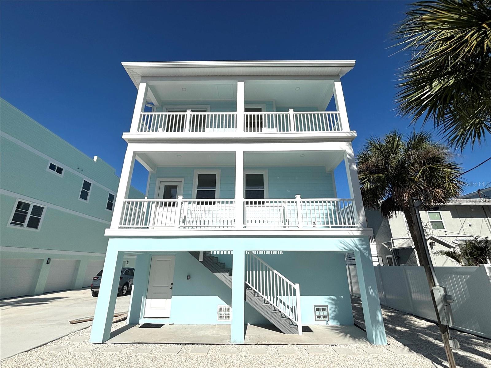 711 GULF BLVD — photo 2