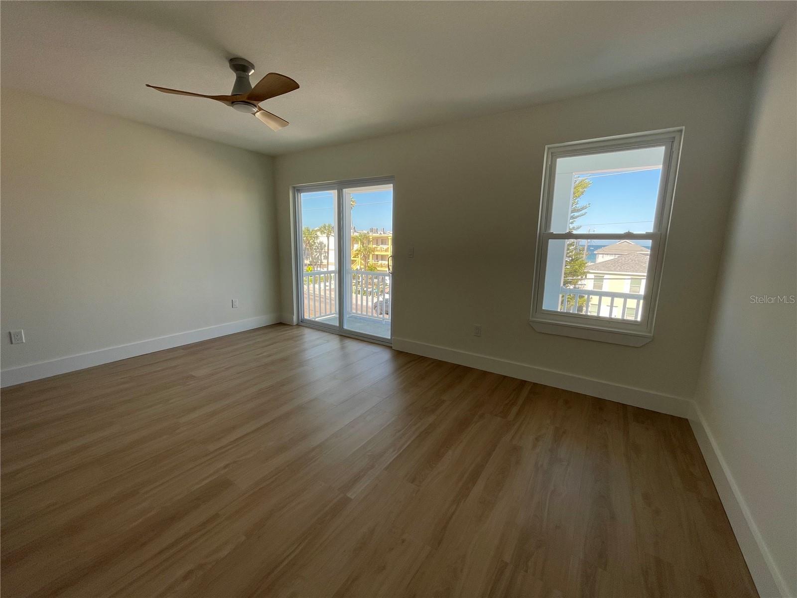711 GULF BLVD — photo 10