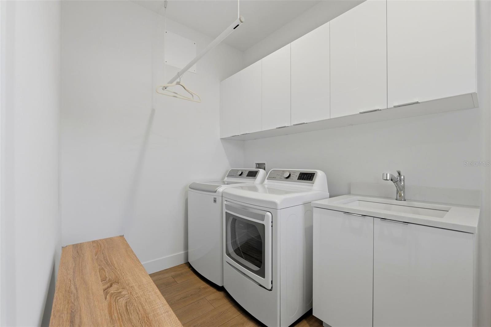 5160 DARTMOUTH AVE N — photo 44
