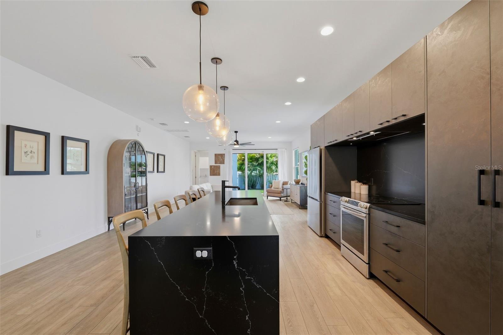5160 DARTMOUTH AVE N — photo 15