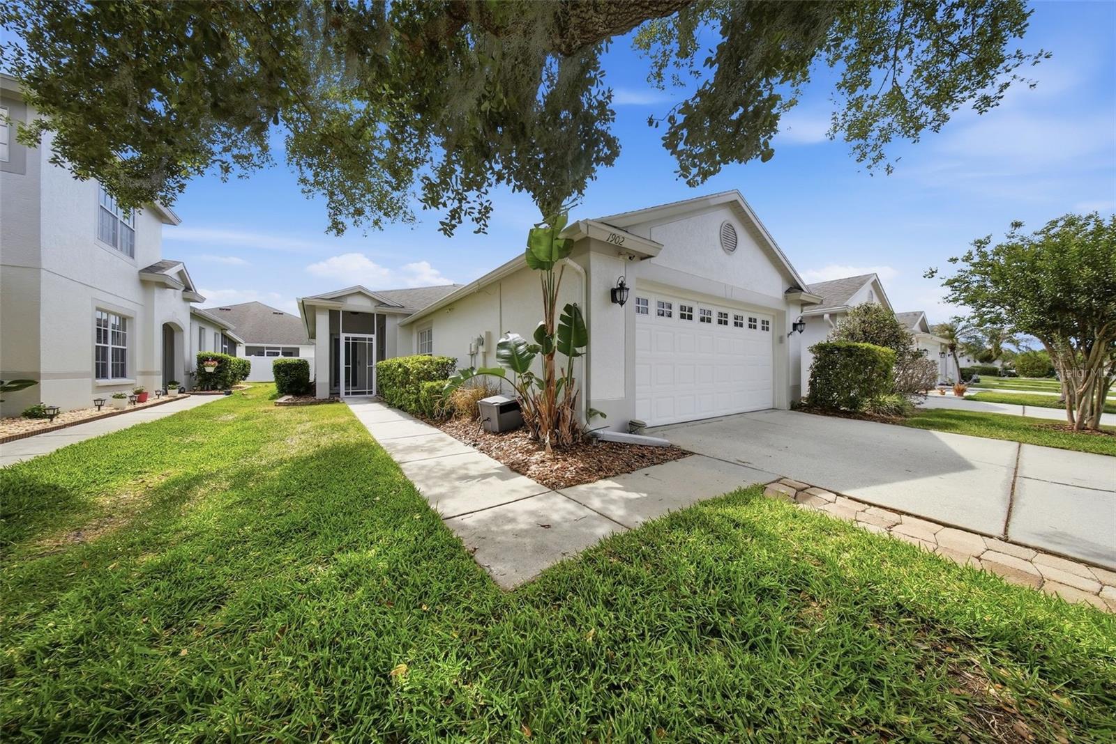 1902 ECHO POND PL — photo 4