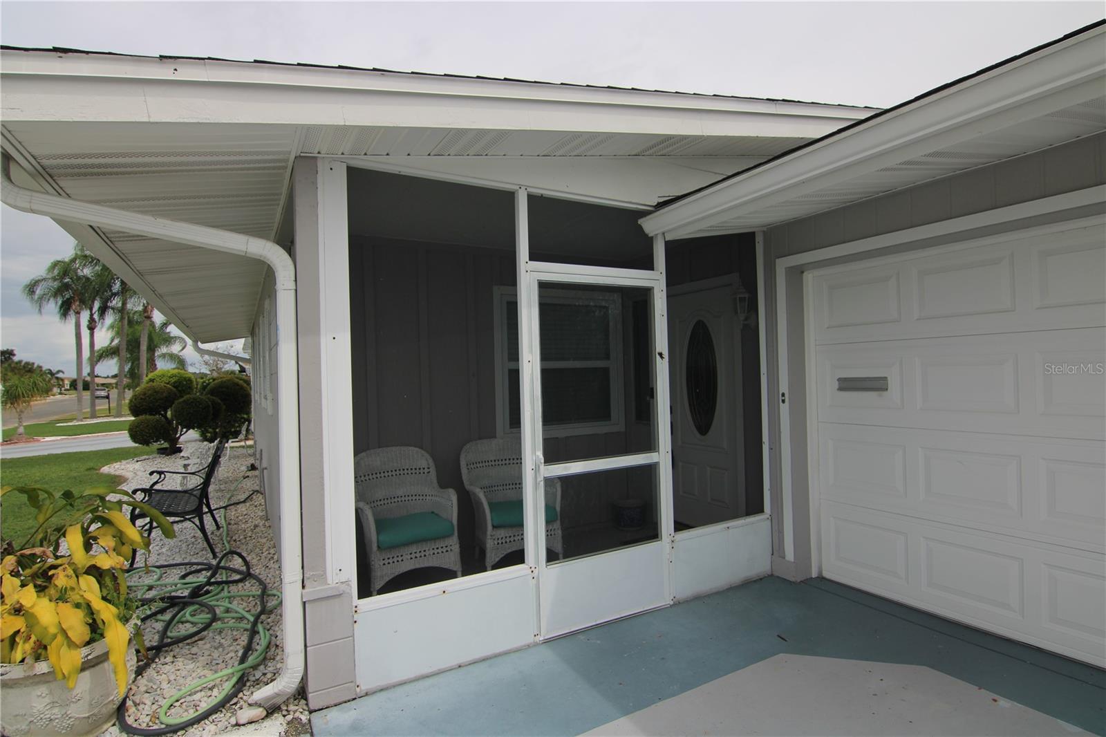 810 OAKMONT AVE — photo 19
