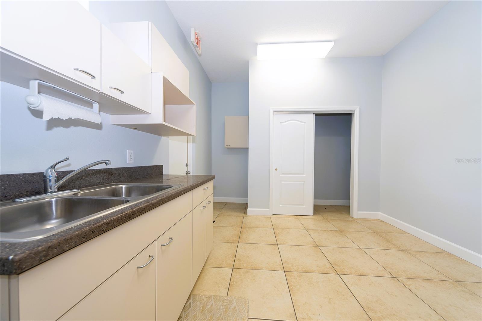 2001 MANATEE AVE E #104 — photo 12