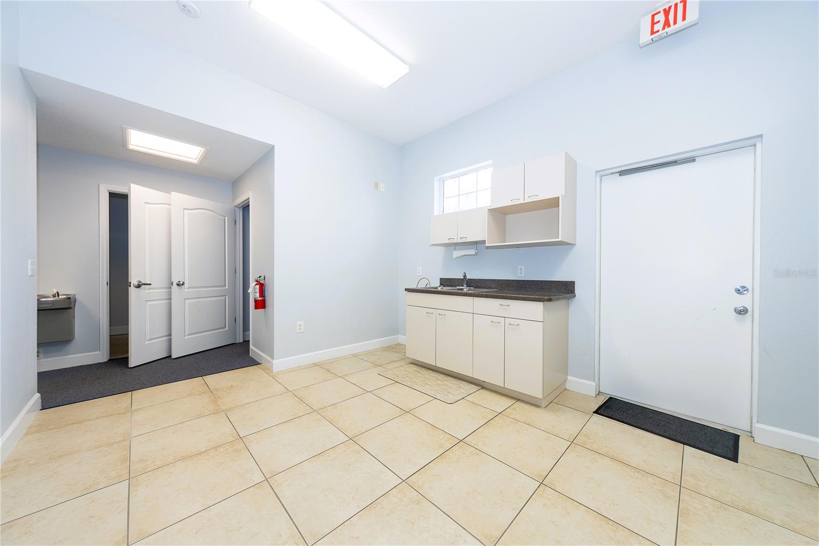 2001 MANATEE AVE E #104 — photo 11