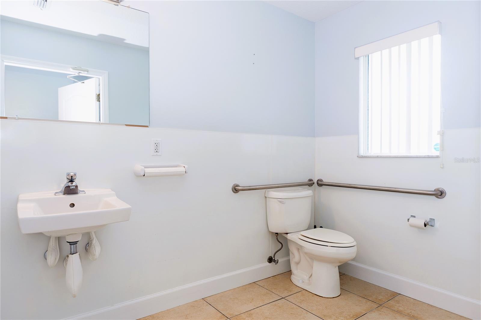 2001 MANATEE AVE E #104 — photo 15