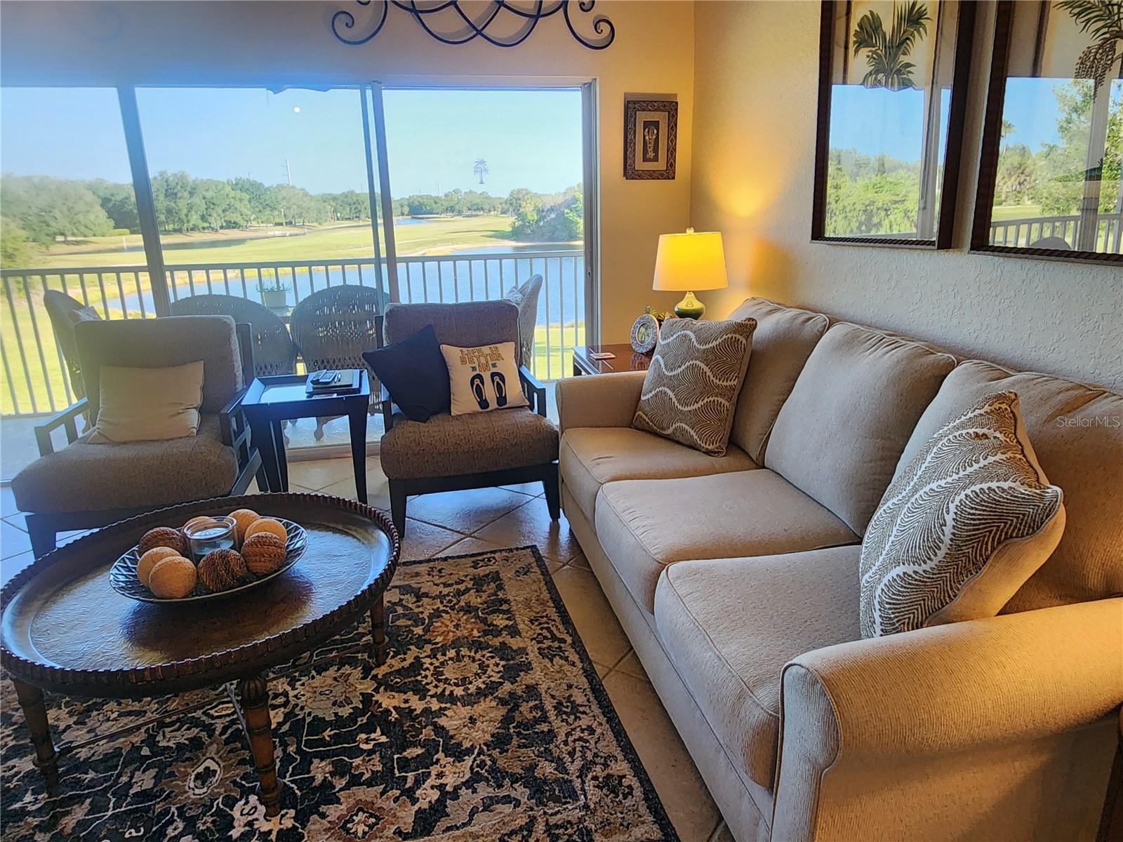 7224 CEDAR HOLLOW CIR — photo 2