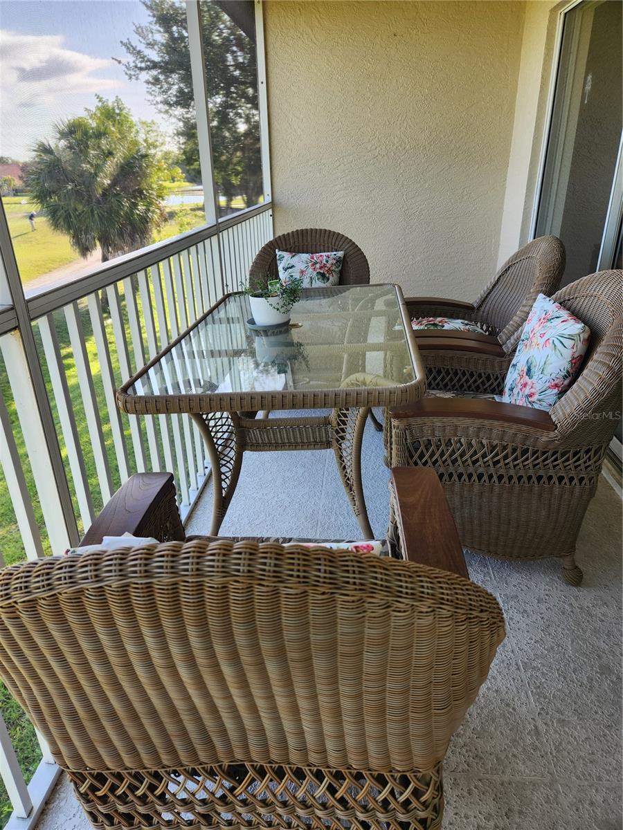 7224 CEDAR HOLLOW CIR — photo 16