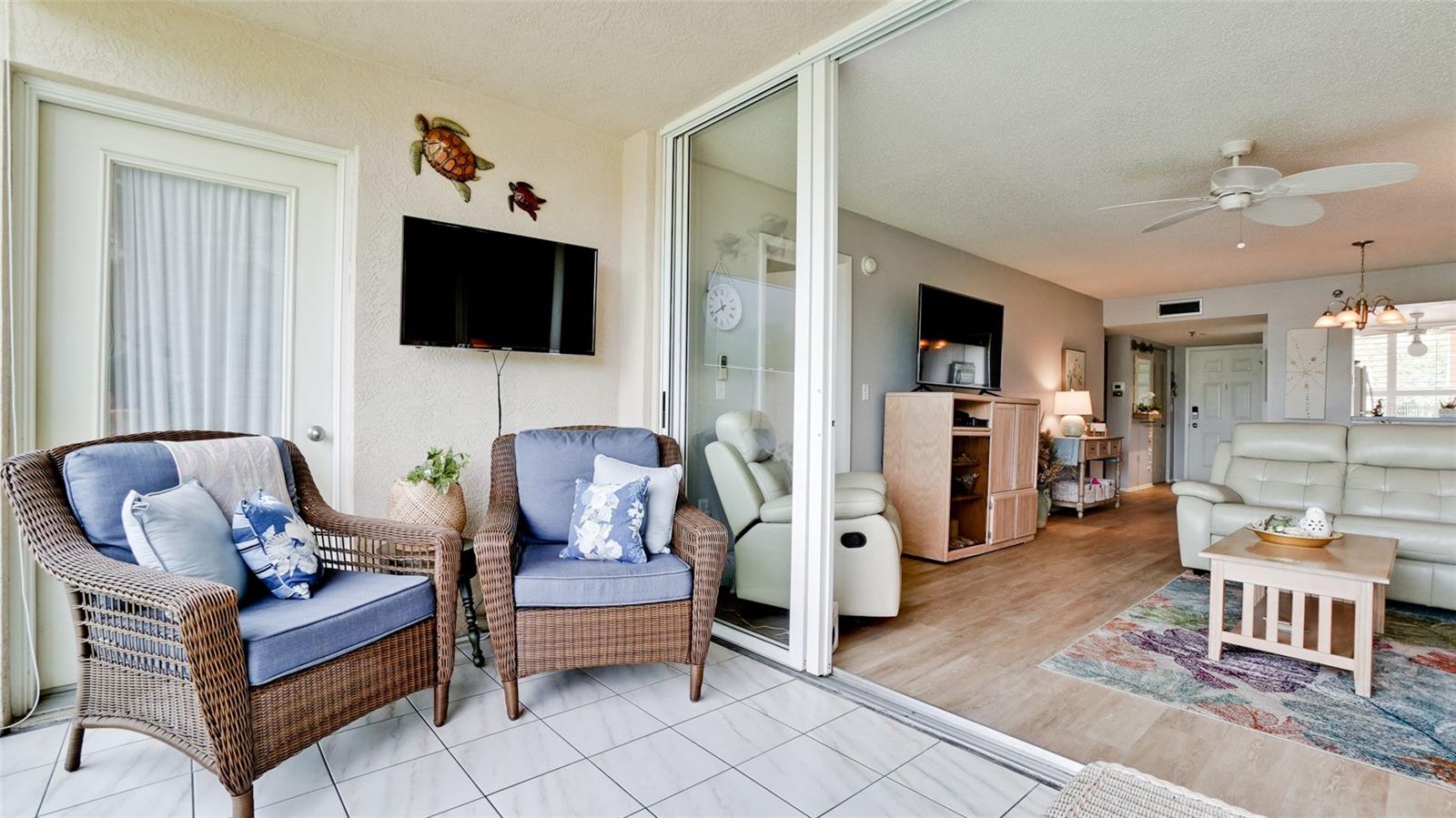 4570 PINEBROOK CIR #302 — photo 8