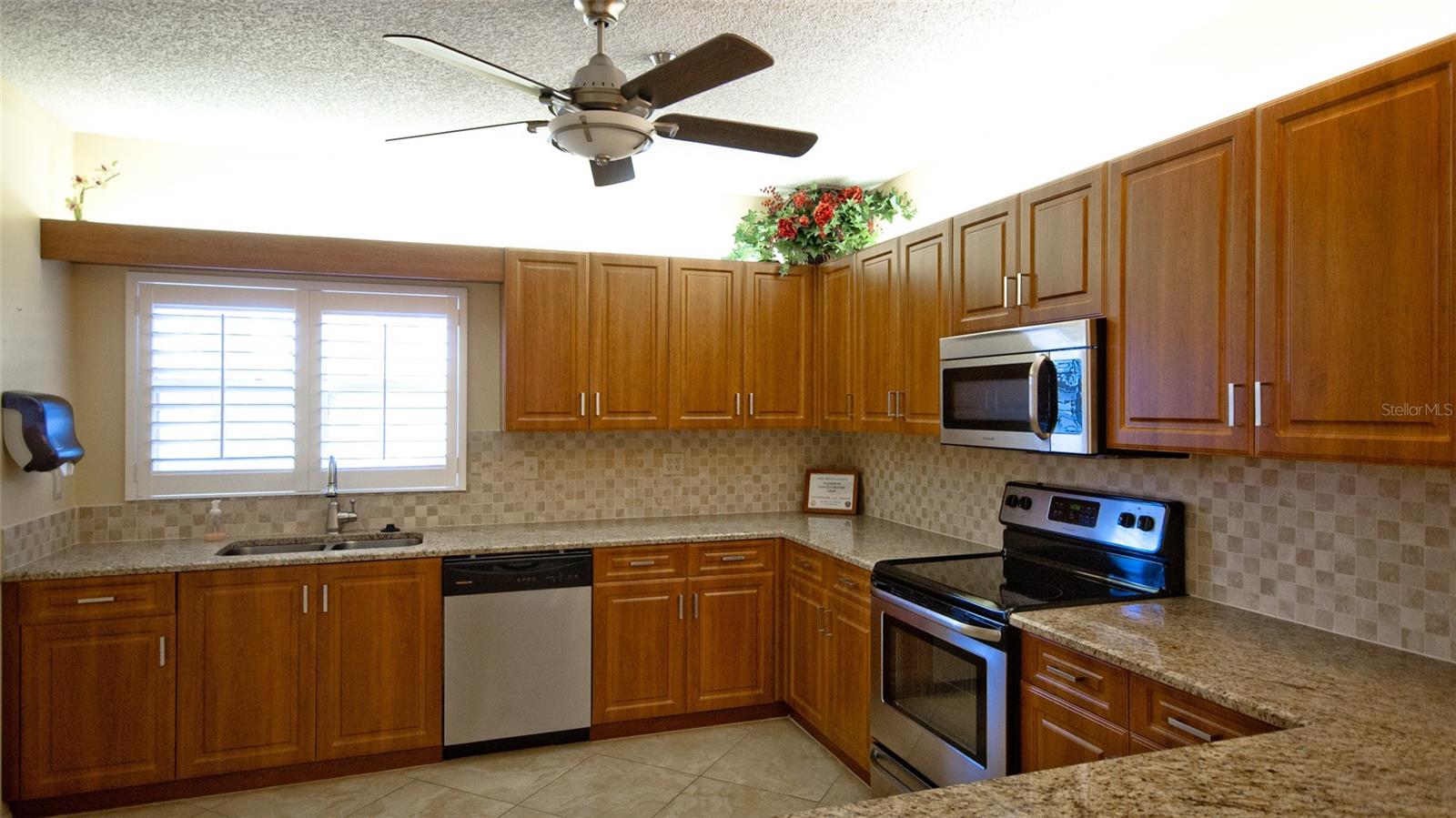 4570 PINEBROOK CIR #302 — photo 43