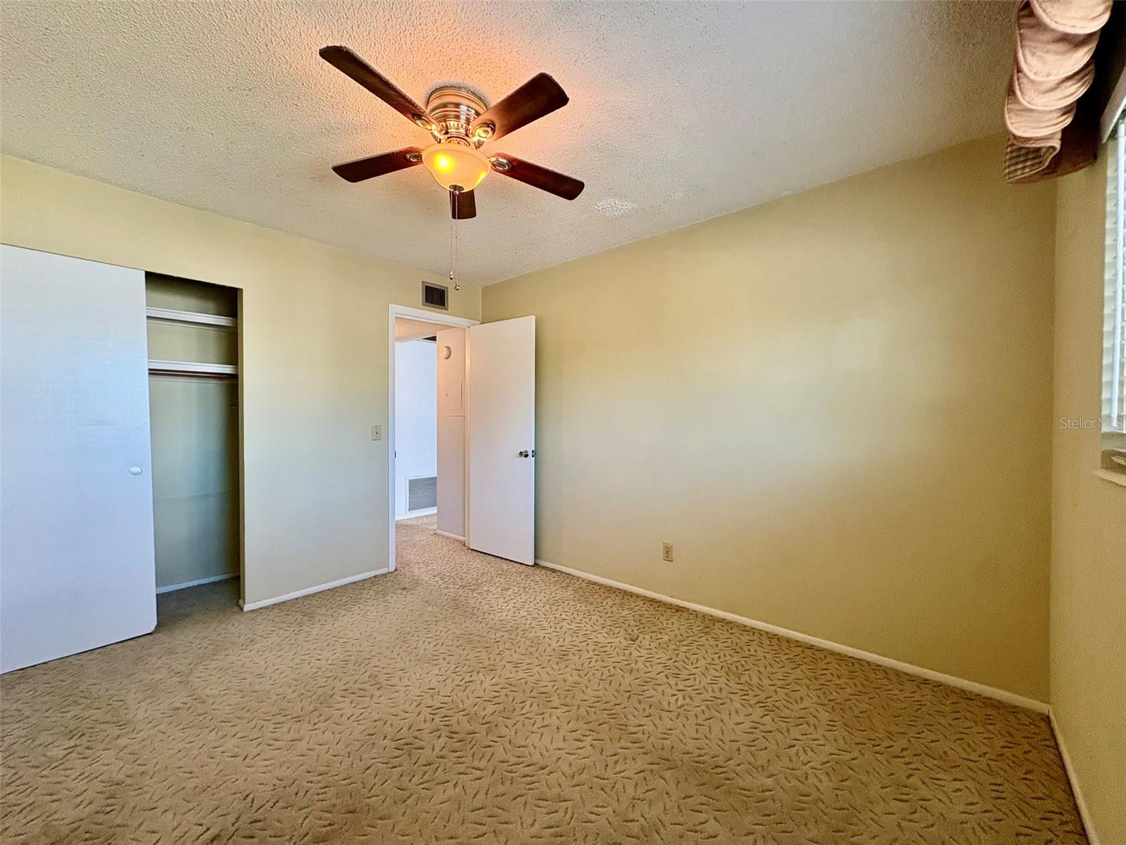 2428 COLUMBIA DR #36 — photo 22