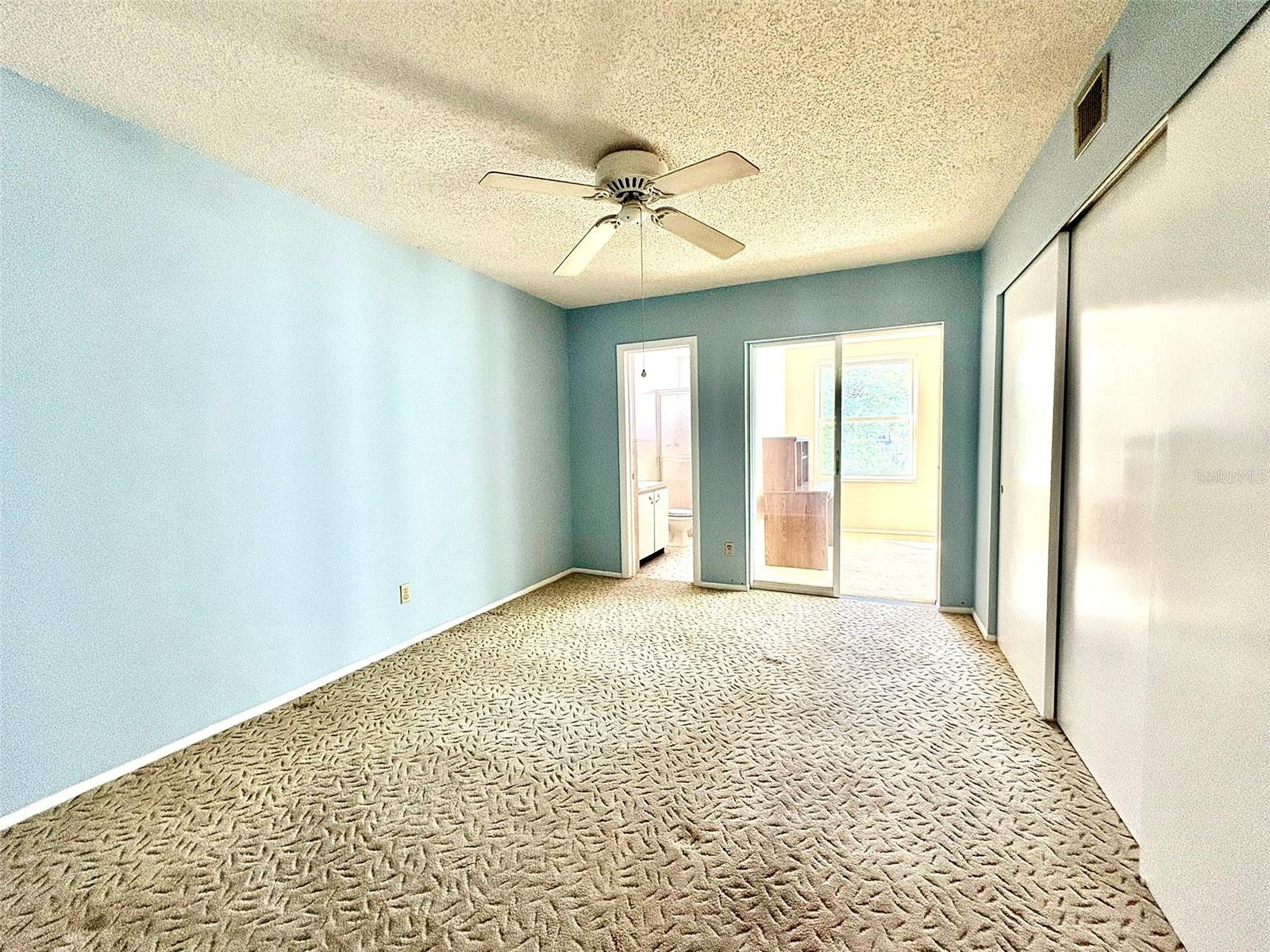 2428 COLUMBIA DR #36 — photo 15