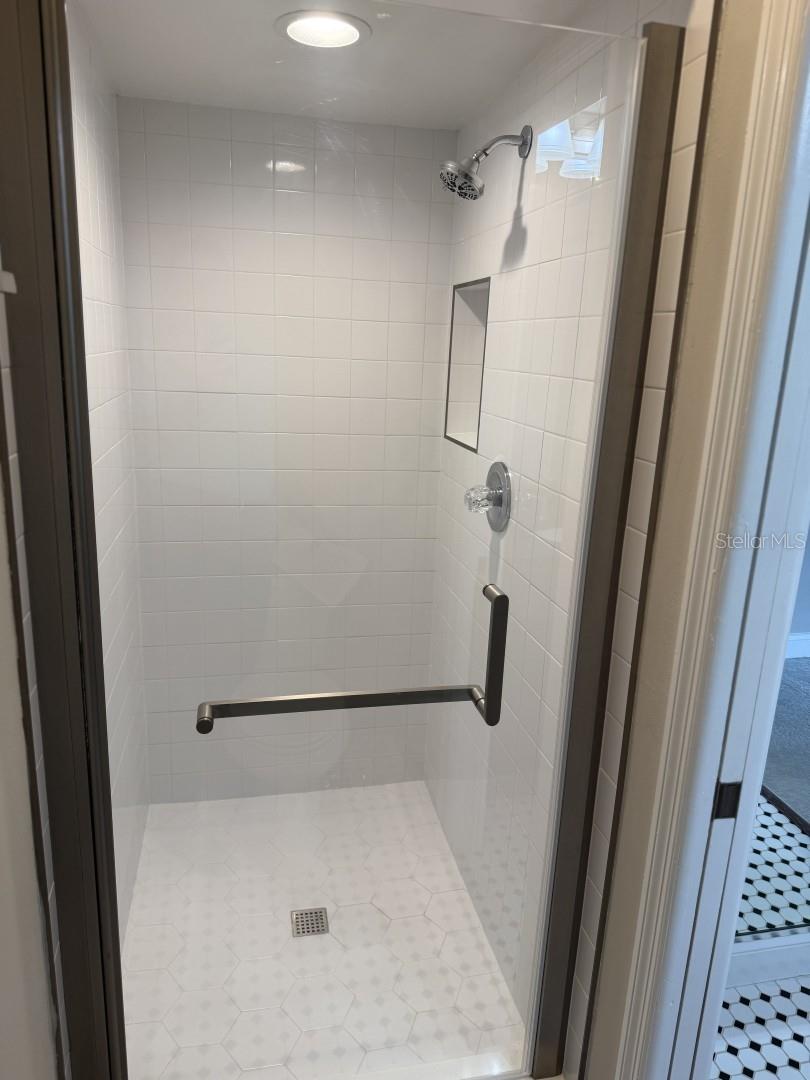 606 S GLEN AVE #10 — photo 24