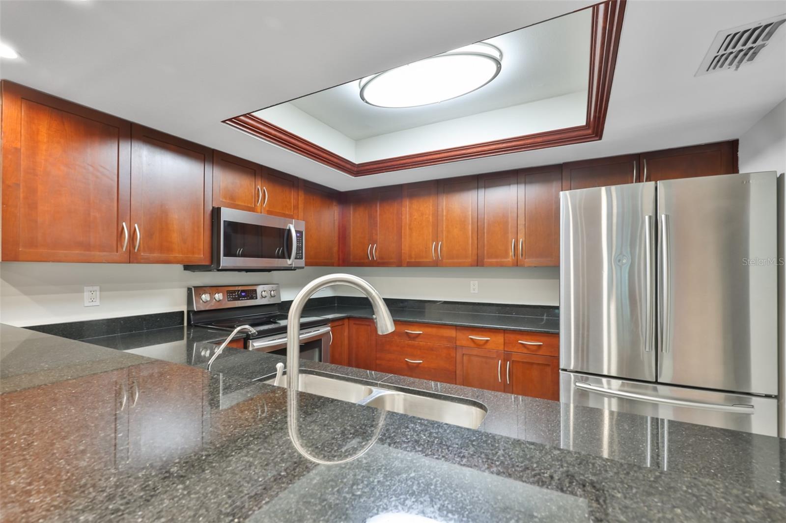 606 S GLEN AVE #10 — photo 6