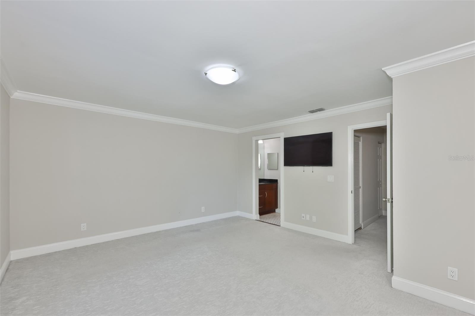 606 S GLEN AVE #10 — photo 22