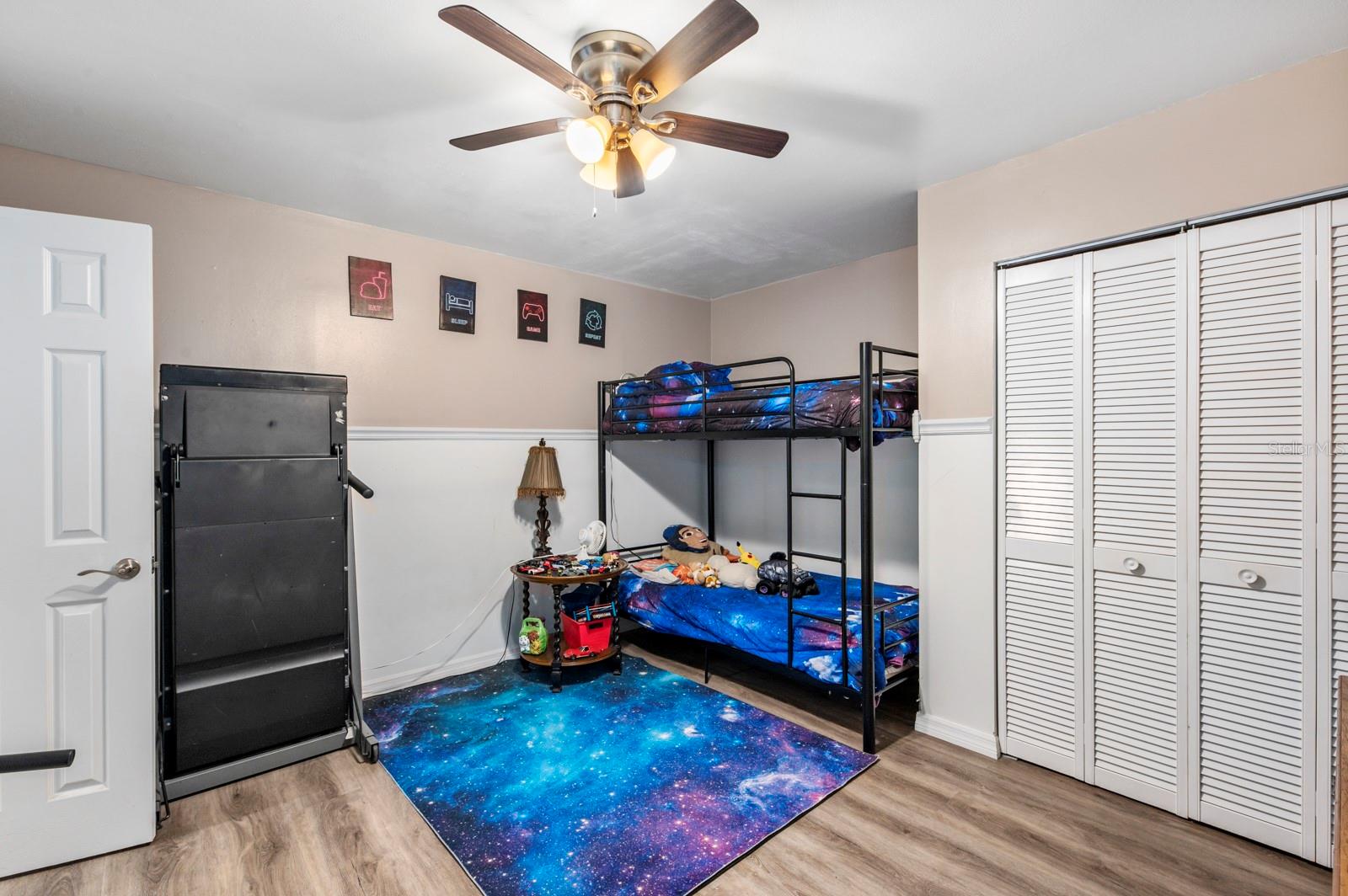 2352 PALM TER — photo 34