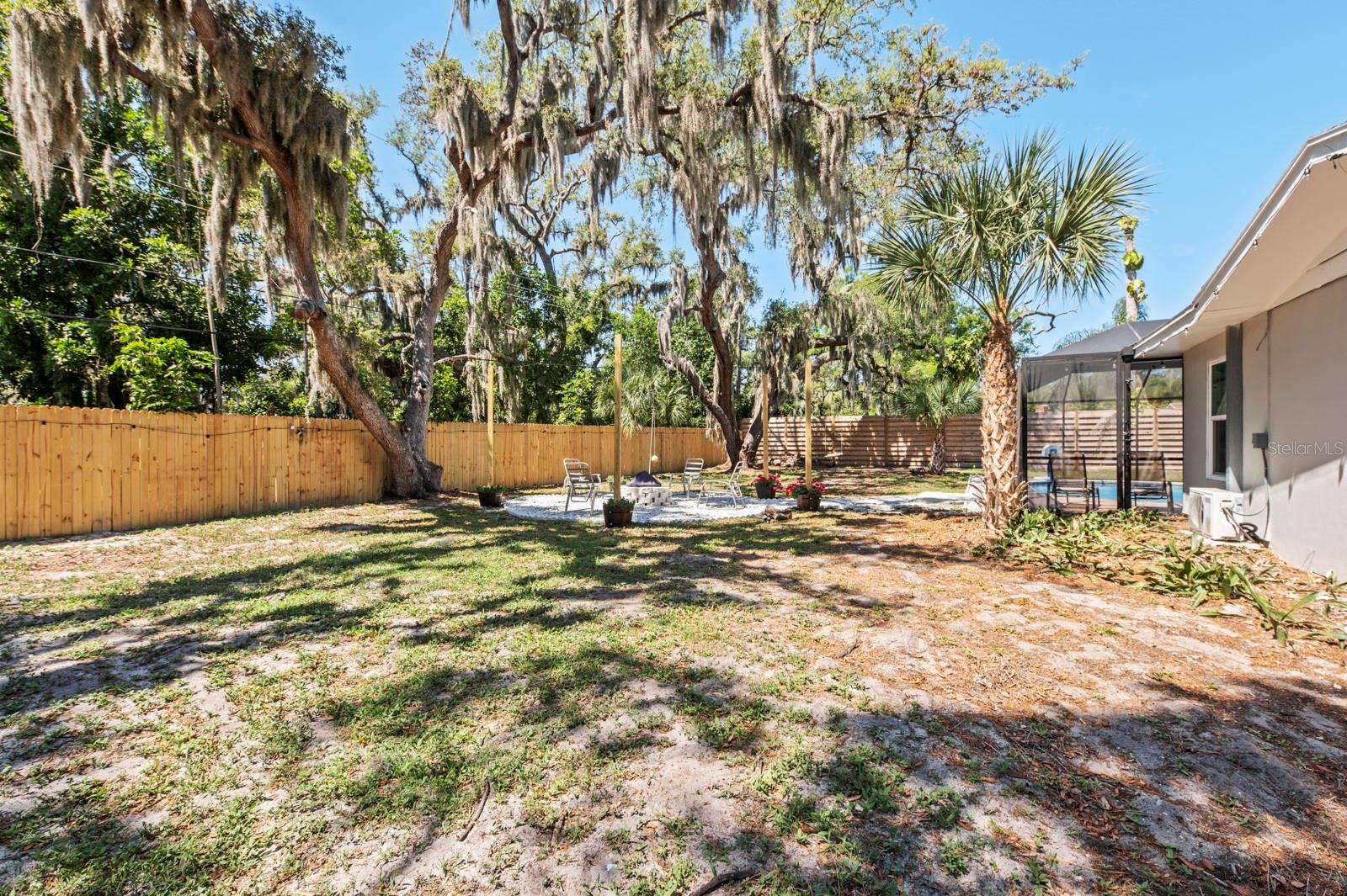 2352 PALM TER — photo 55