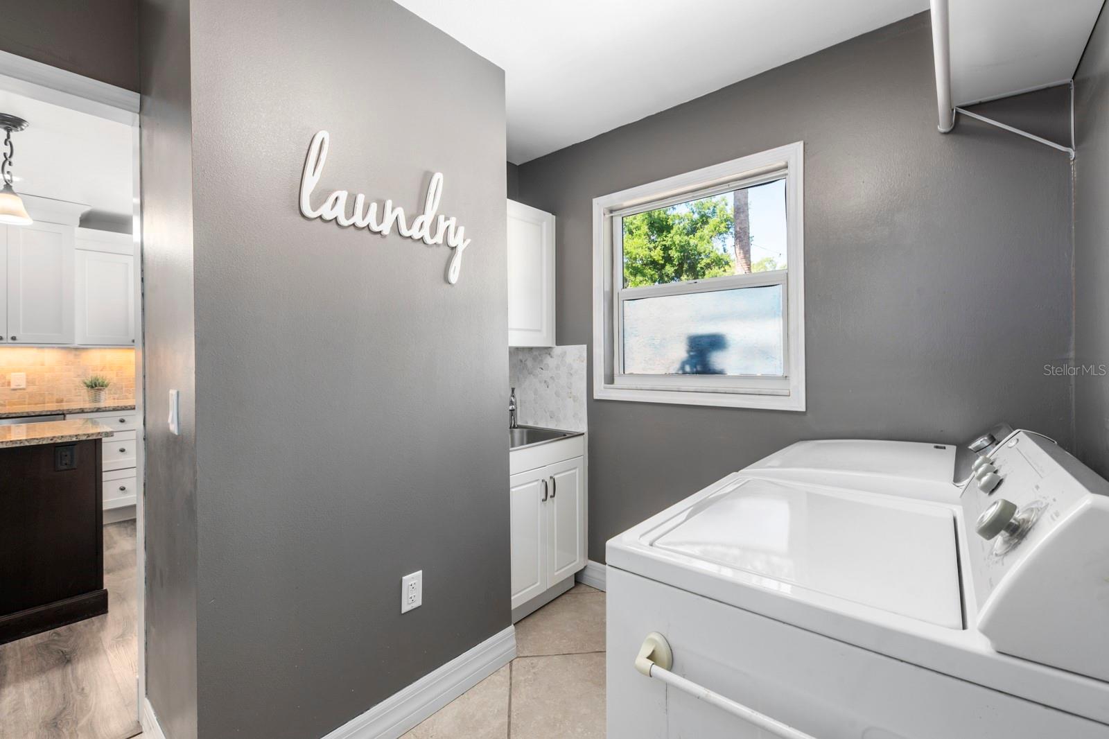 2352 PALM TER — photo 40
