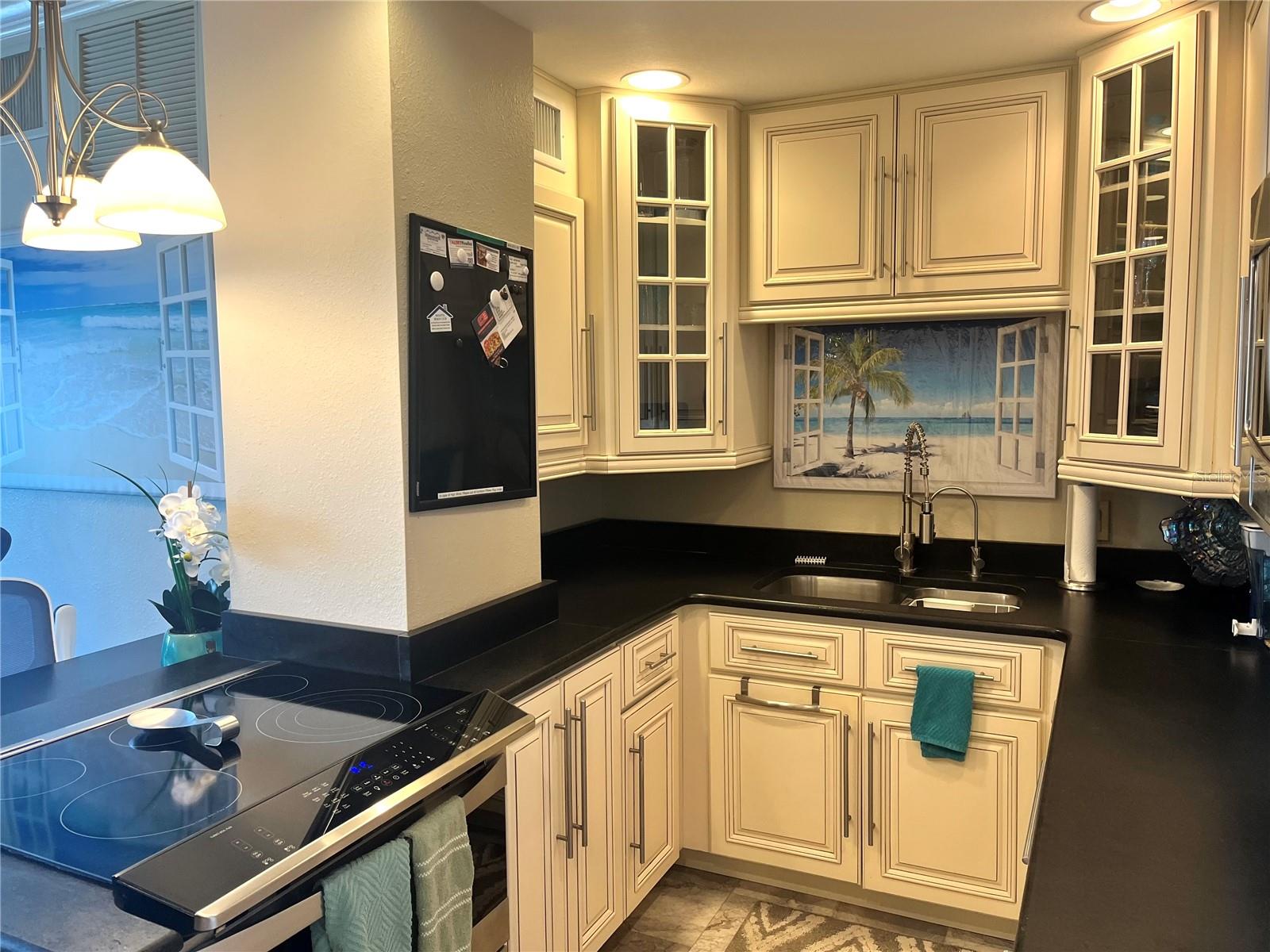 880 MANDALAY AVE #N610 — photo 31