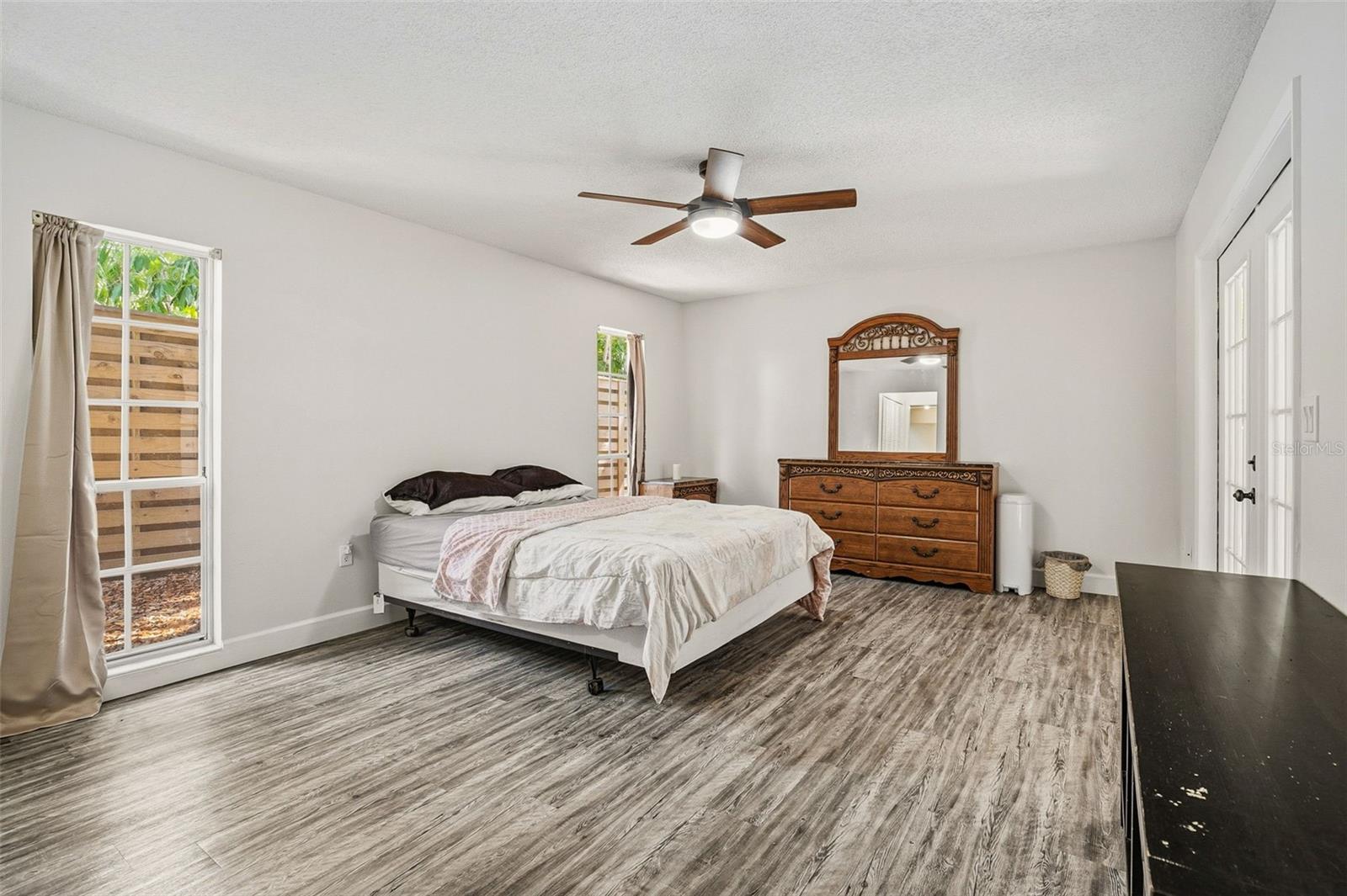 2749 GREENDALE DR — photo 17
