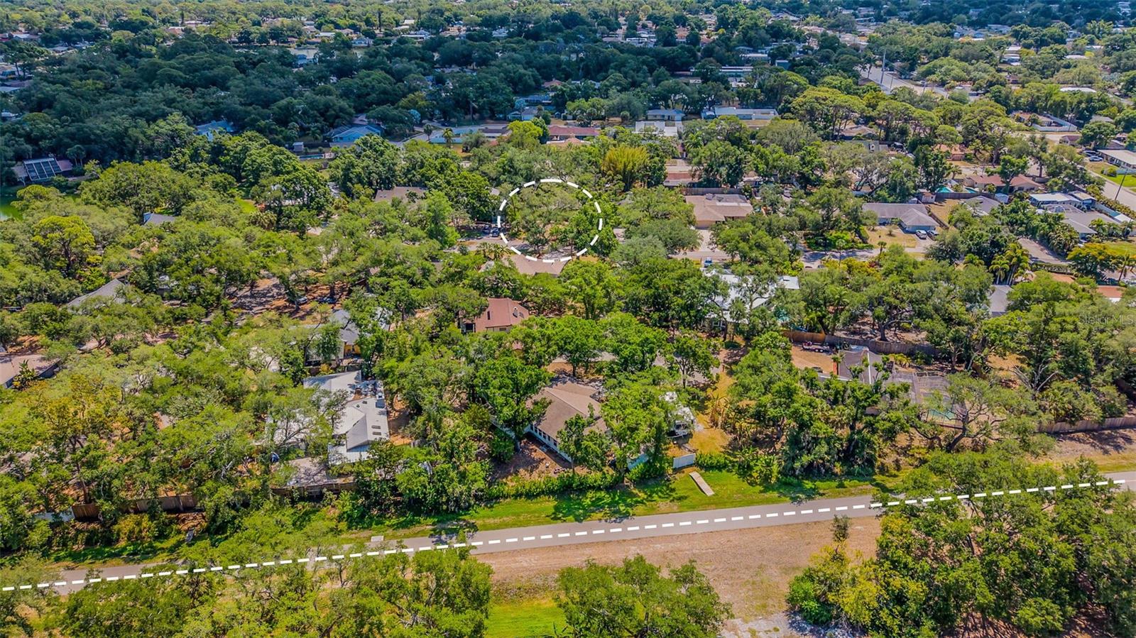 2749 GREENDALE DR — photo 36