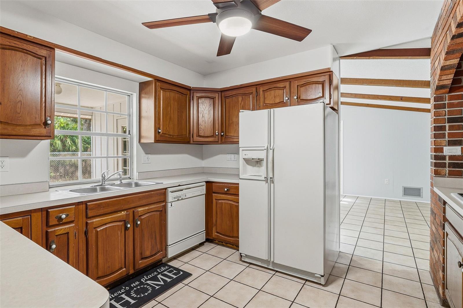 2749 GREENDALE DR — photo 9