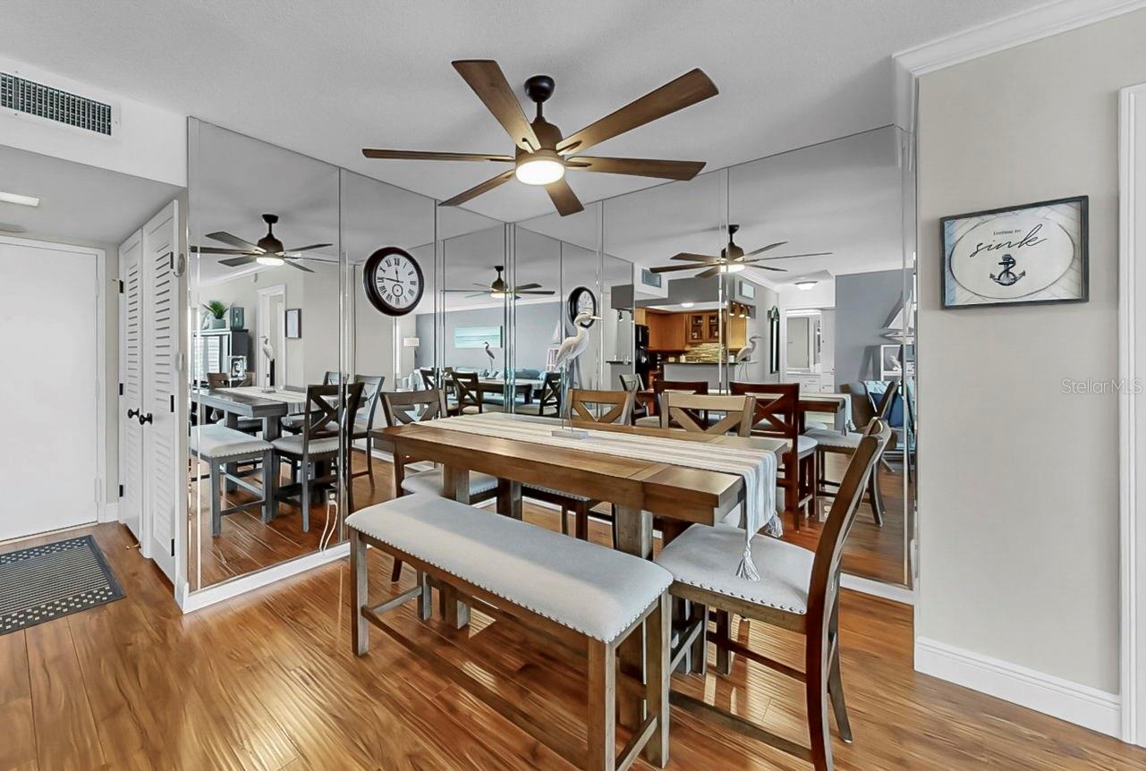 5220 BRITTANY DR S #603 — photo 40