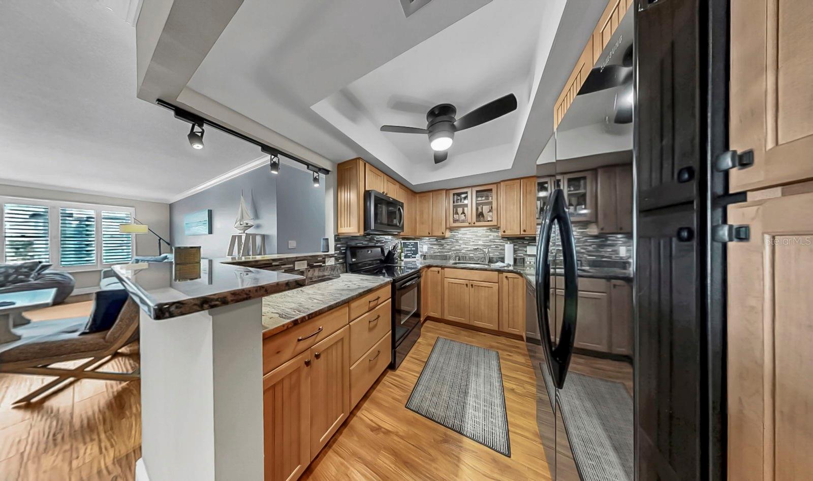 5220 BRITTANY DR S #603 — photo 38