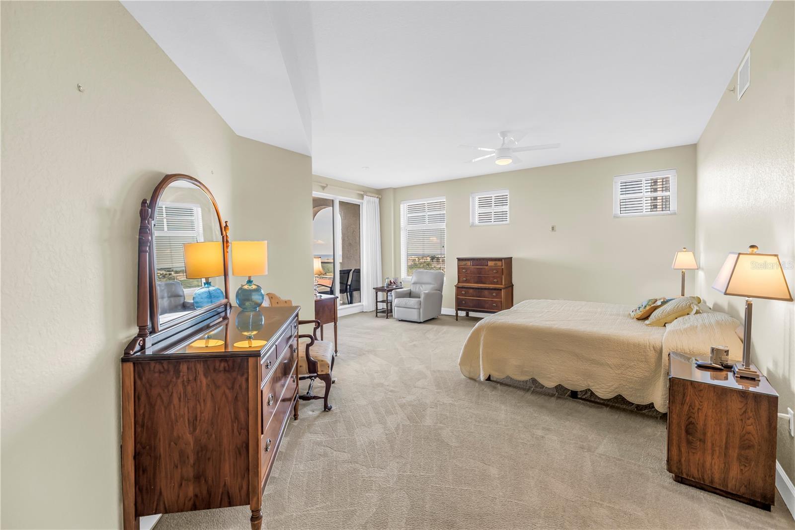 100 BEACH DR NE #702 — photo 17