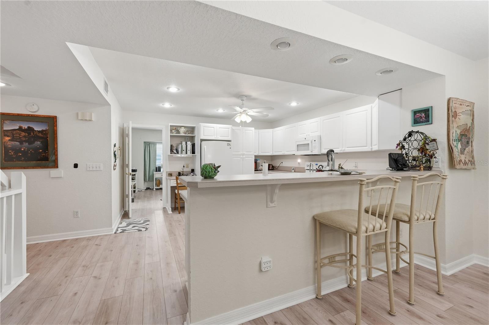 545 PINELLAS BAYWAY S #302 — photo 9