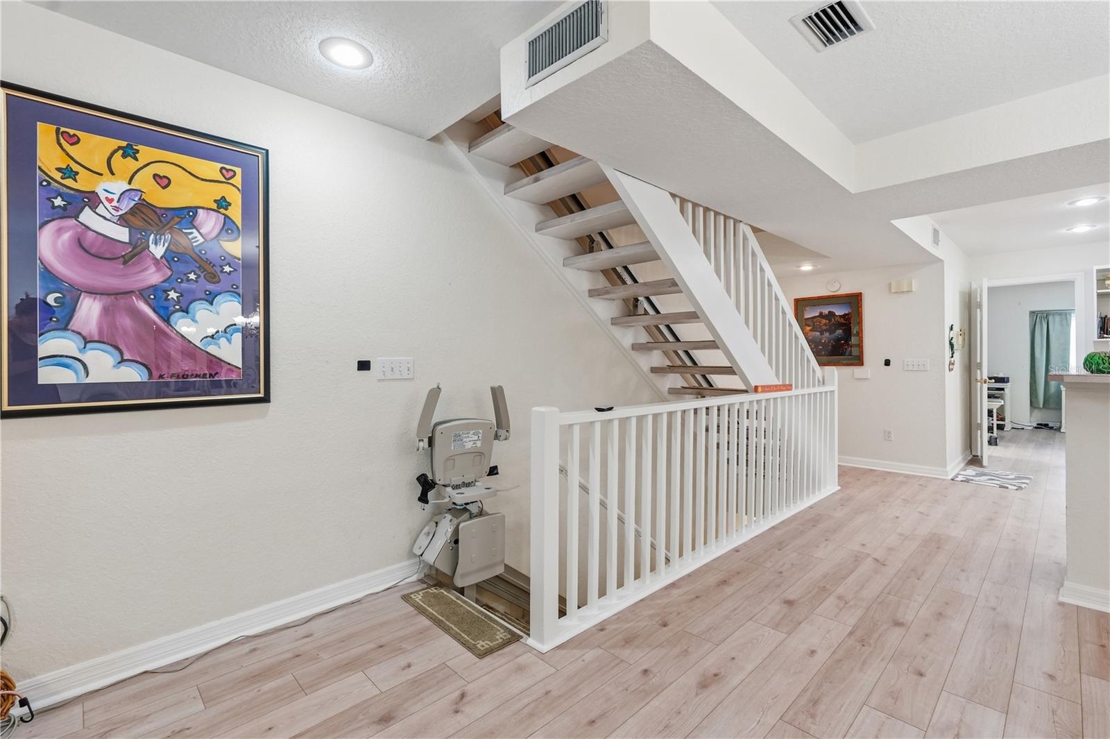 545 PINELLAS BAYWAY S #302 — photo 6