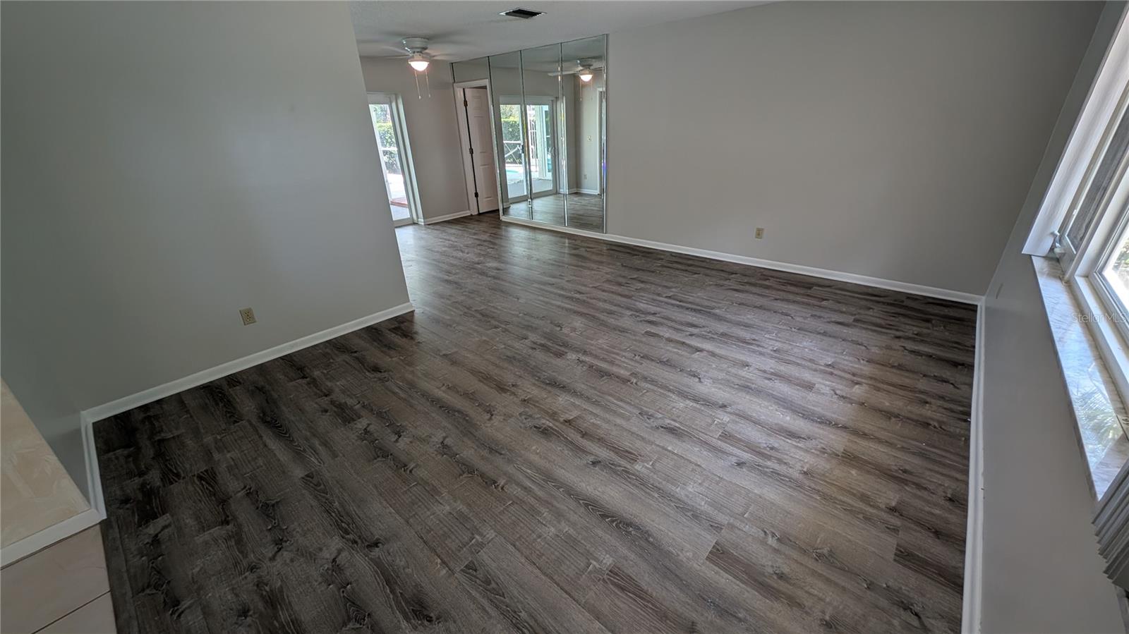2972 KENILWICK DR S — photo 16