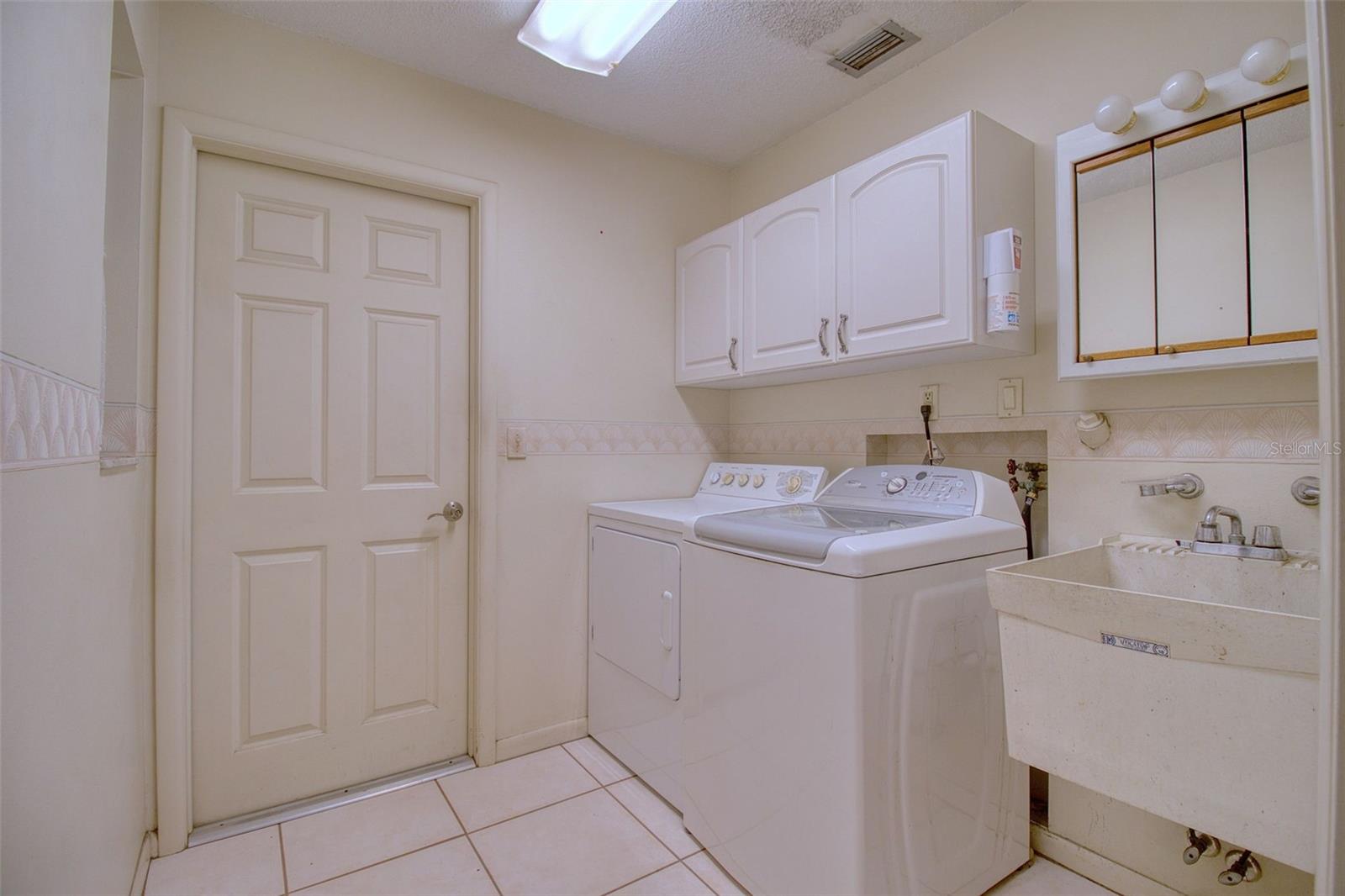 2972 KENILWICK DR S — photo 28